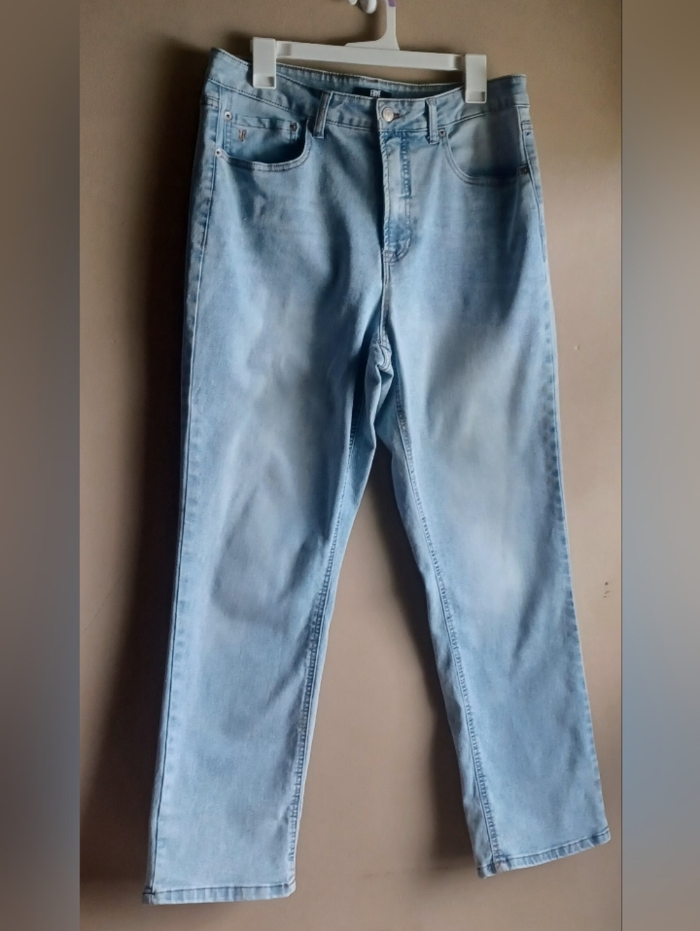 FRYE Denim JEANS light Wash High Rise Straight Leg Women's 10/30 RN 114186